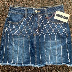 NWT Bedazzled Rhinestone Fringe Denim Mini Skirt - Dark Wash- Women’s Size Small